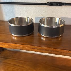Matching Steel Per Water Bowls