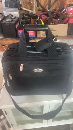 Deluxe computer case wheels , tow handle