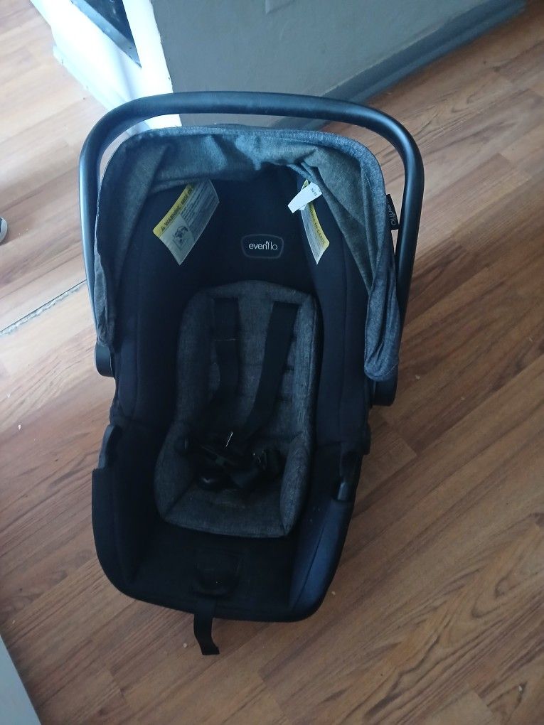 Car Seat Carrier