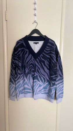Macys INC Large V neck sweater tiger/animal print
