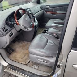 2005 Toyota Sienna