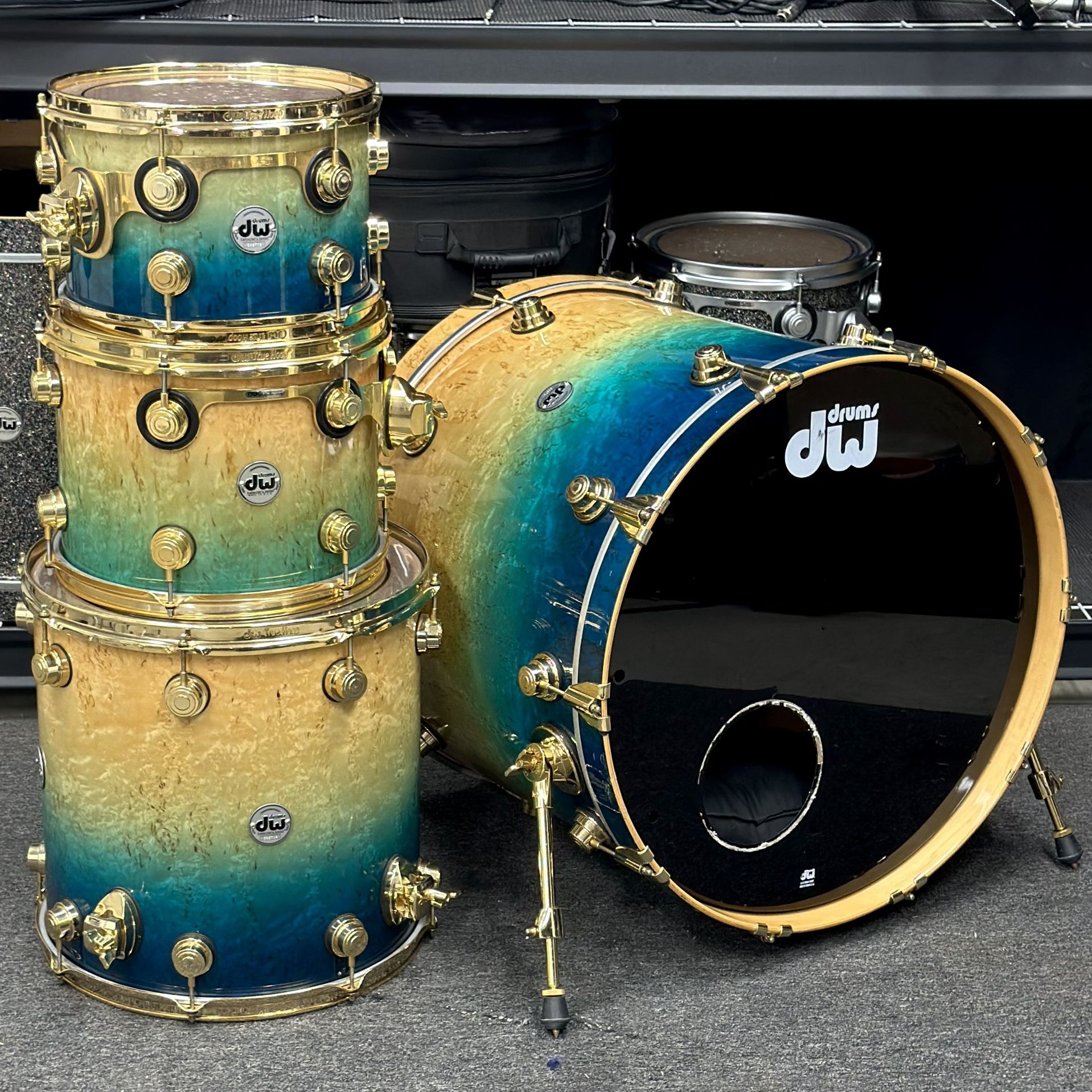 DW Collector's Exotic Series Mapa Burl 4 Piece Drum Set - Regal Blue Fade - 12/13/16/24