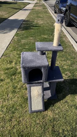 Multilevel Plush Cat Tree & Scratcher Post