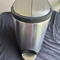 TRASH CAN STEP OPEN (SMALL SIZE)