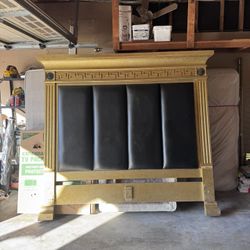 Free king Size Bed Frame 