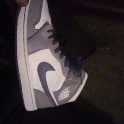 Air Nike Jordans Mid Ones Blue And Gray
