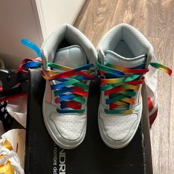 PUMA Women's Tennis Shoes. Size 5C