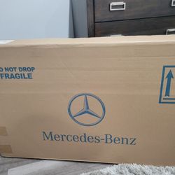 Mercedes Benz Slk 250 Windshield