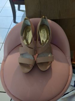 Michael Kors Shoe Size 4