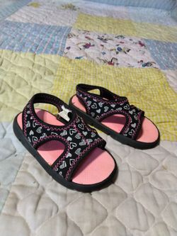 Little Girls Sandals Size 6