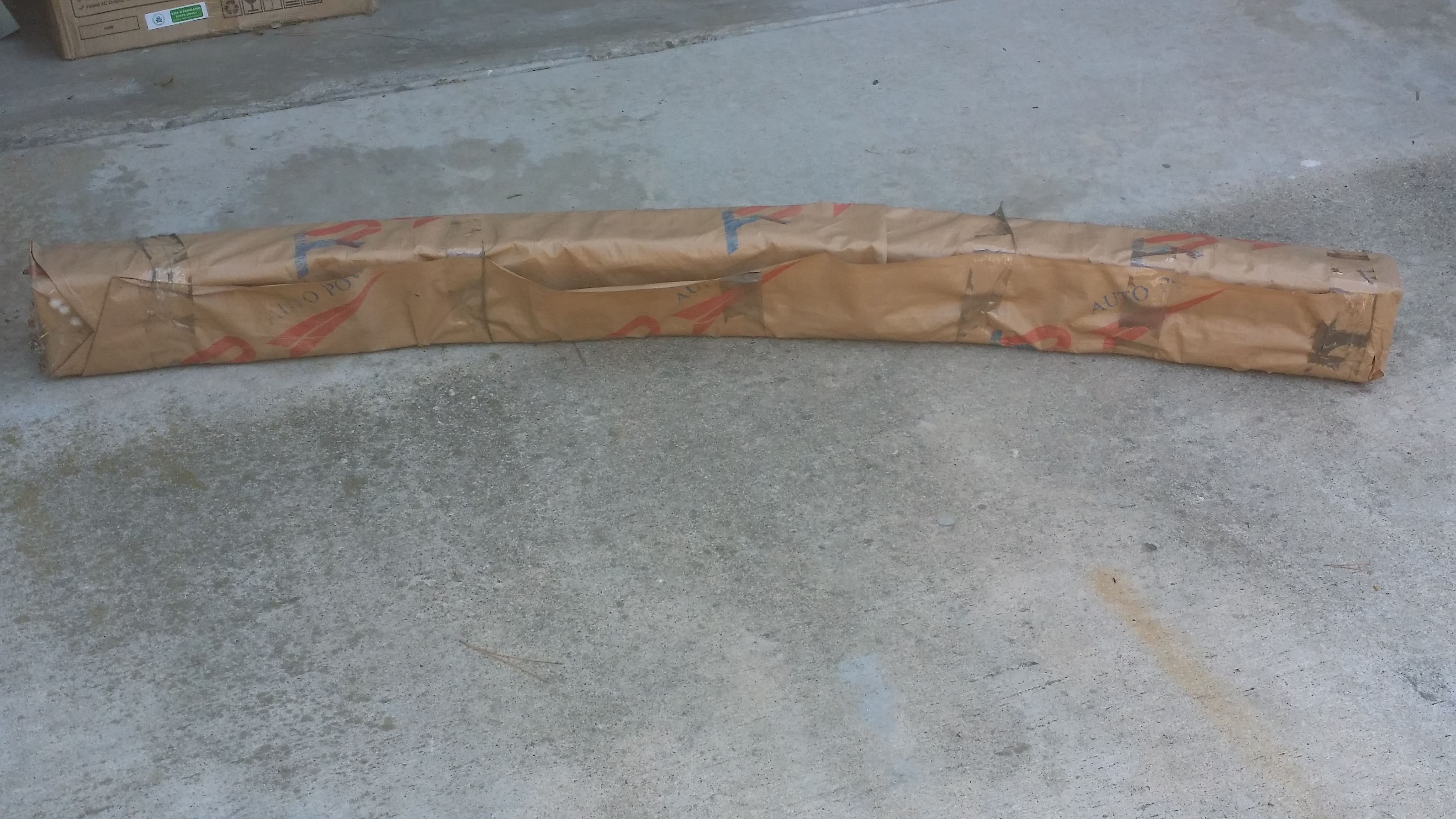 New Sienna 2006 rear bumper inside steel bar brand new