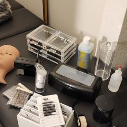 Lash Tools And Accessories 