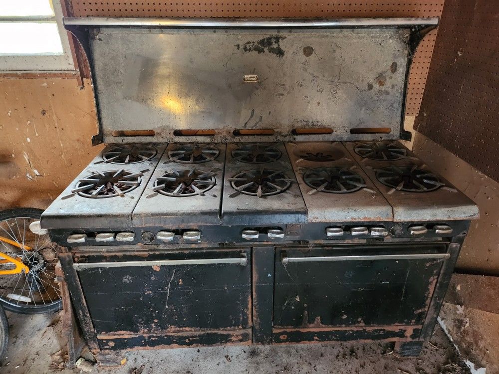 Garland Vintage 10 Burner Gas Range