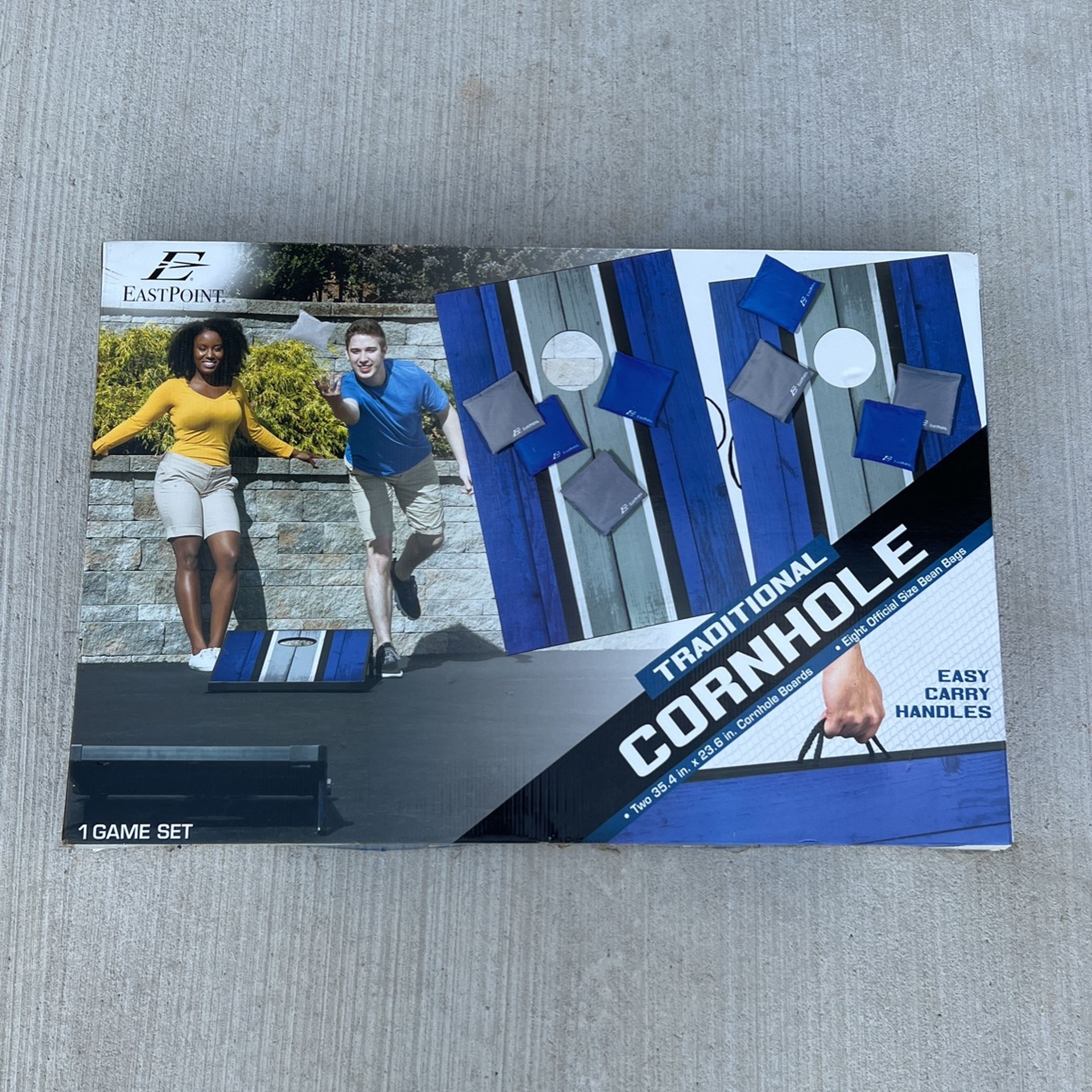 New In Box Eastpoint Traditional Cornhole Set