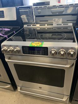 GE Slide -in Electric Stove Stainless Steel Working Perfectly 4 Months Warranty 