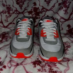 Nike Air Max 90 – Infrared. Women’s size 8.5