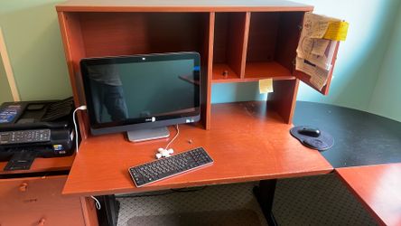 Desk table shelf’s wood