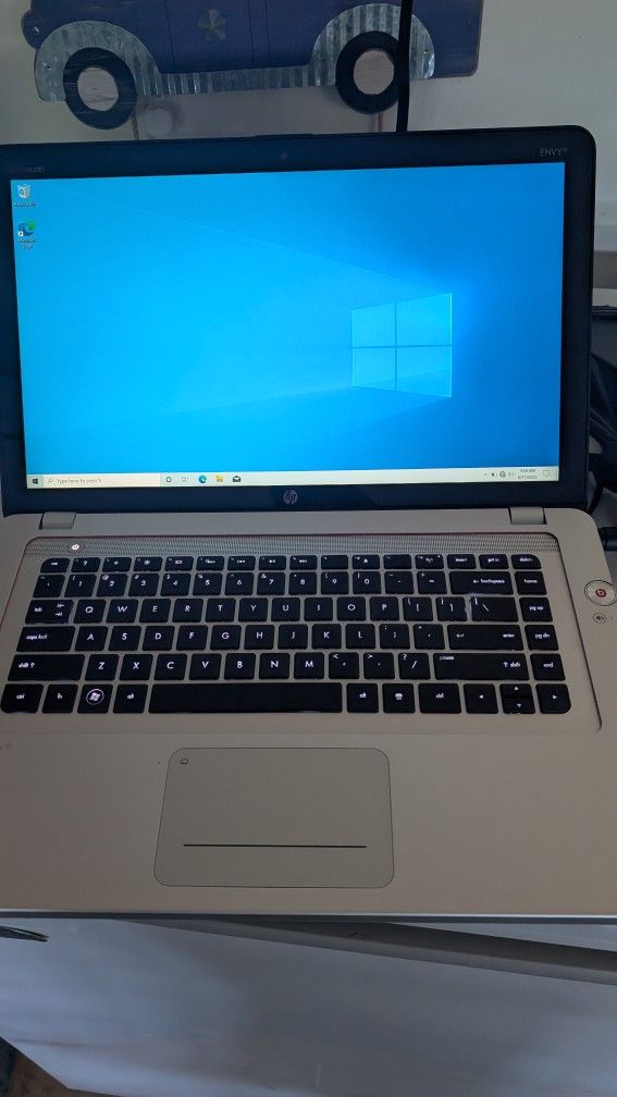 HP ENVY 15 CORE I7 LAPTOP
