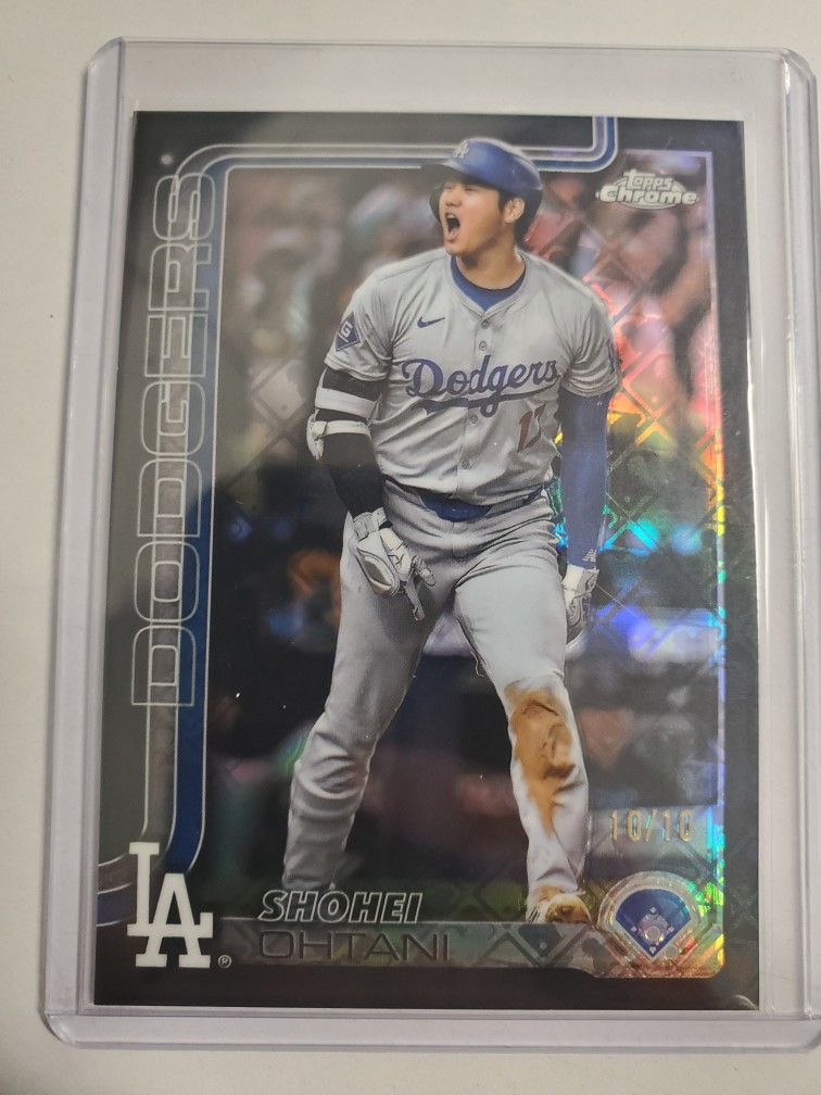 2025 Topps Logofractor Shohei Ohtani Image Variation Black #'d 10/10