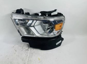 2022 Ram driver headlight $200