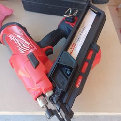 Milwaukee 18VOLT Fuel FRAMING NAILER TOOL ONLY 