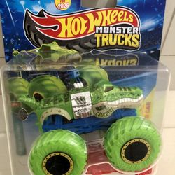 🐊Hot Wheels Monster Trucks CROCOVILE Beast Bashers Green NEW 2026🐊