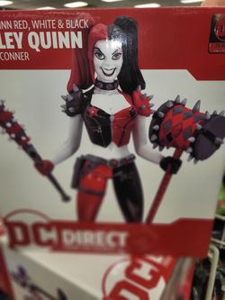 Harley Quinn Statue 