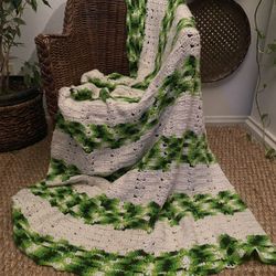 Vintage Boho MCM Jungalow Farmhouse Handmade Knitted Afghan Throw Blanket