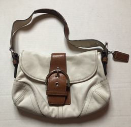 Coach leather shoulder bag