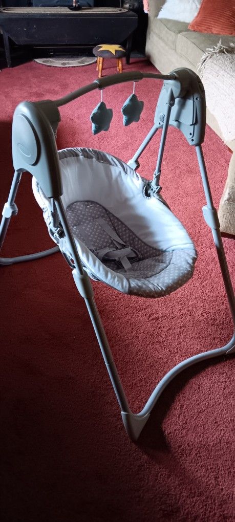 Graco Infant Swing
