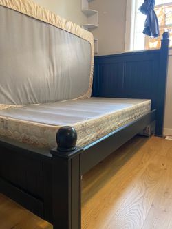 Twin bed