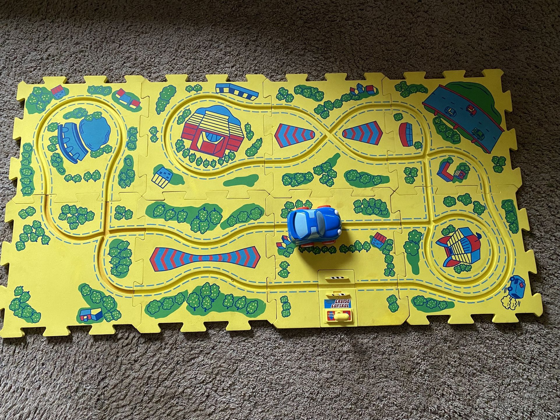 Puzzle track CarPlay set