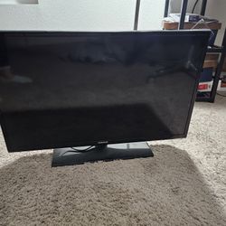 Samsung TV 31.5in