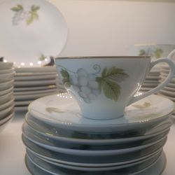 Rare vintage Noritake Marcelle dinner set