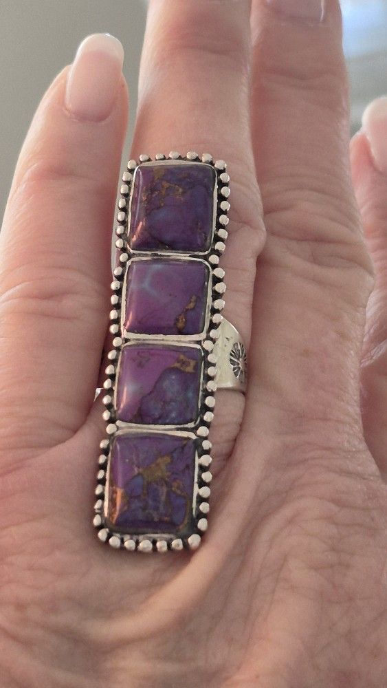 Vtg.Sterling Silver Genuine Purple Turquoise Ring- Sz7