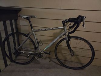Schwinn Road Bike (Shimano 105 Components) - Project