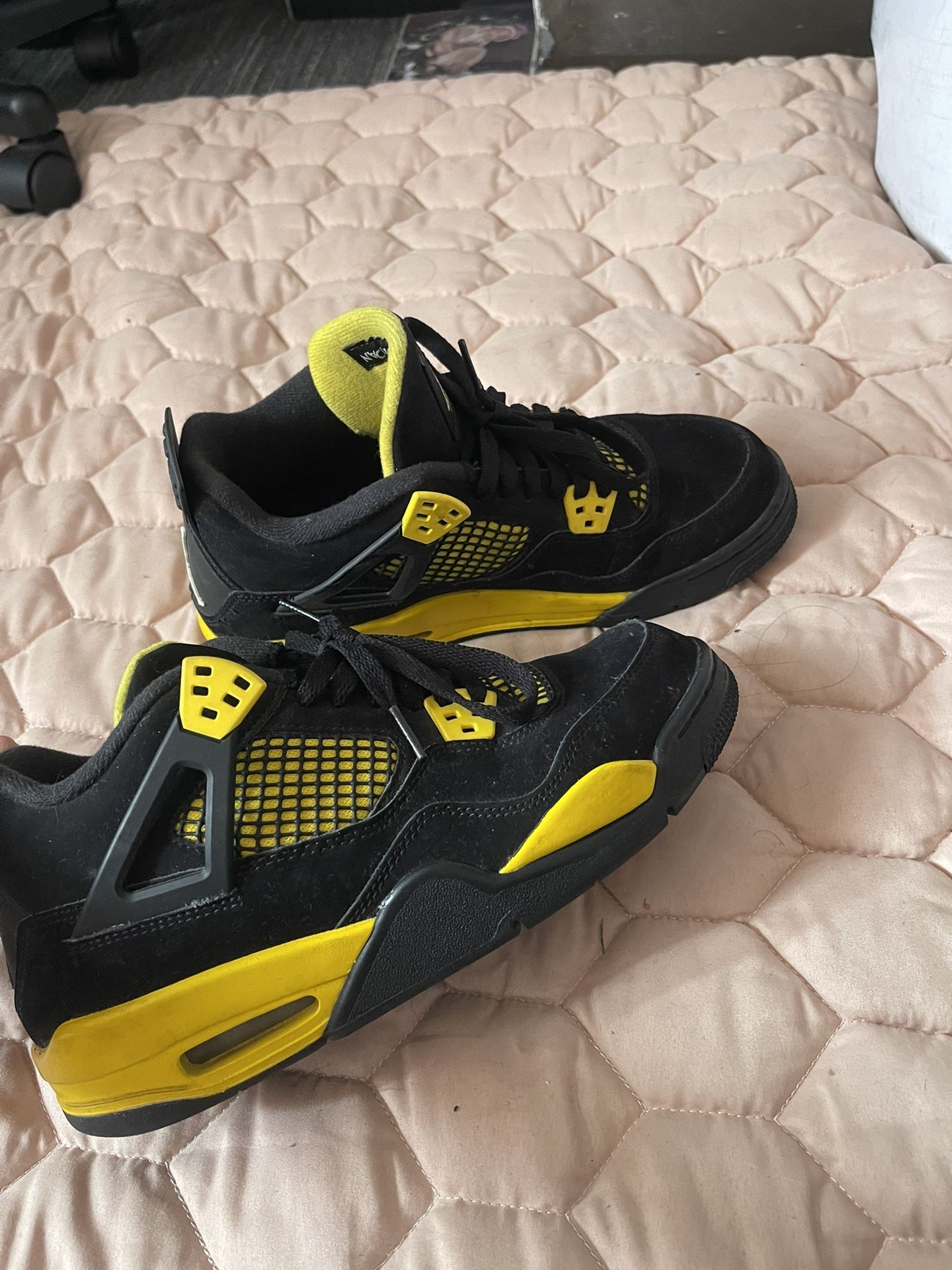 size 7y in woman! there real came from breakout LA
