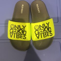 Old Navy Slides -kids Size 12/13