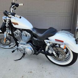 2008 Harley-Davidson Sportster 883 Low