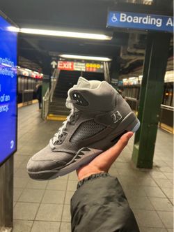 Jordan 5 Wolf Grey