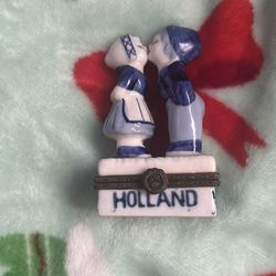 Cute Antique Trinket Box.