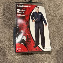 Halloween costumes 