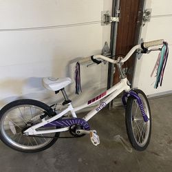 Kids bike- age 5-7