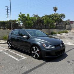 2017 Volkswagen Golf GTI