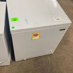 Magic chef deep freezer HMCF5W for