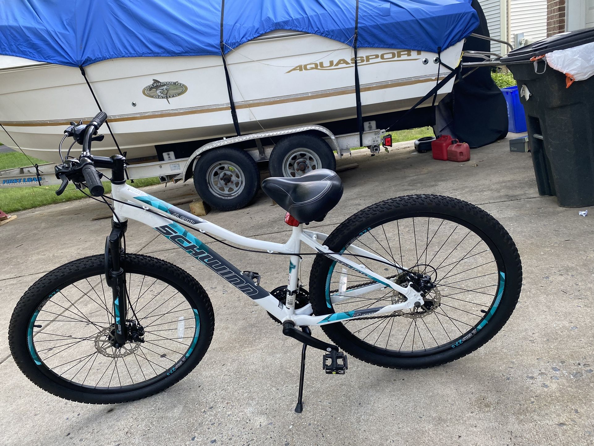 schwinn 27.5” aluminum comp women’s mountain bike