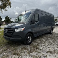 2019 MERCEDES-BENZ SPRINTER 2500 CARGO 