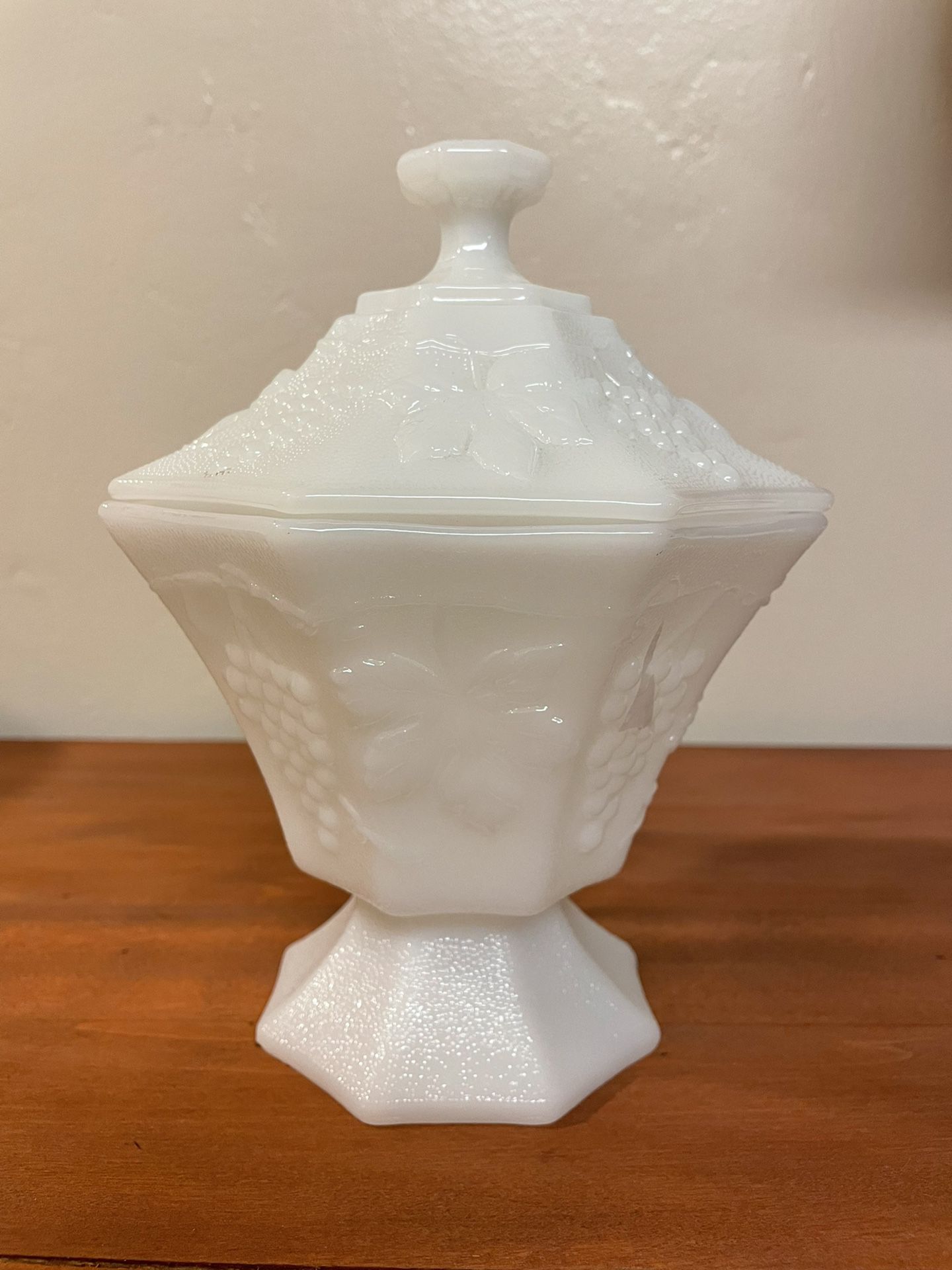 Vintage Anchor Hocking Milk Glass candy dish with lid
