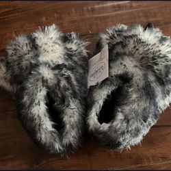Kid Bigfoot Slipper Size Small