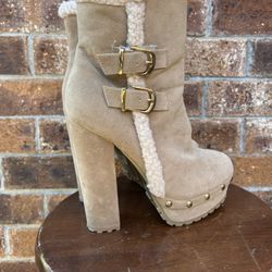 Shoe Dazzle Kazi Ankle Boot 7.5